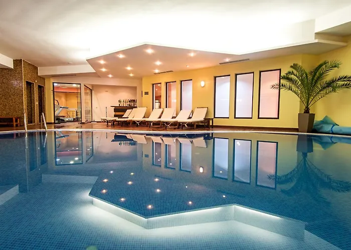 Bellevue Ski&relax - Half Board Hotel Pamporowo