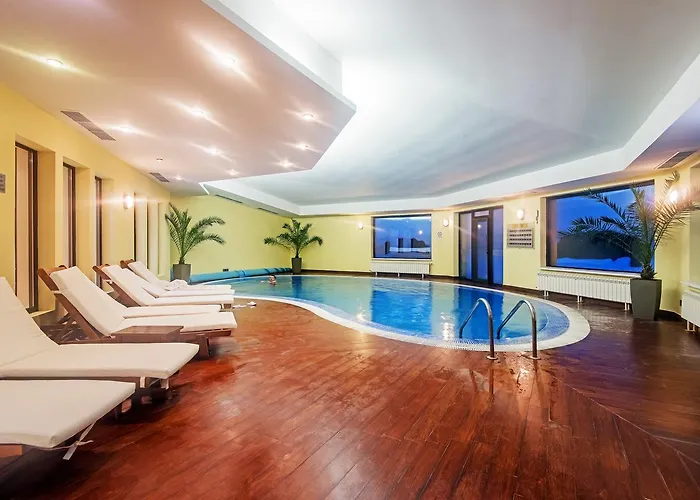 Hotel Bellevue Ski&relax - Half Board Pamporowo