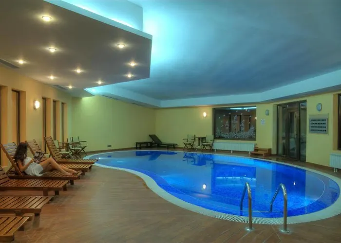 Bellevue Ski&relax - Half Board 4* Pamporowo