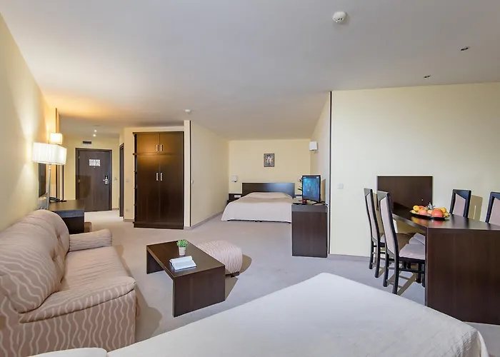 Bellevue Ski&relax - Half Board 4* Pamporowo